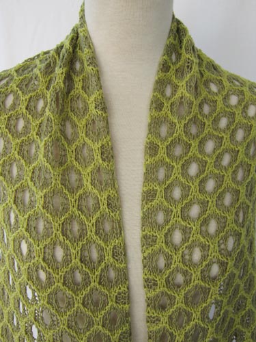 closeup of Honeycomb Shadow Lace Stole