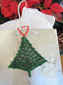 Bitty Beady Christmas Tree gift tag