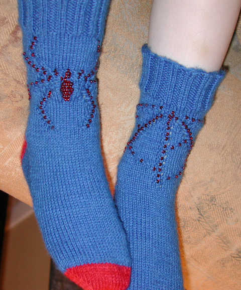 Spiderman version of Spider-Web Sockies pattern