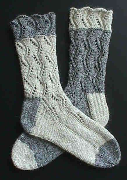 Errant Ankles Lace Socks in 2 colors